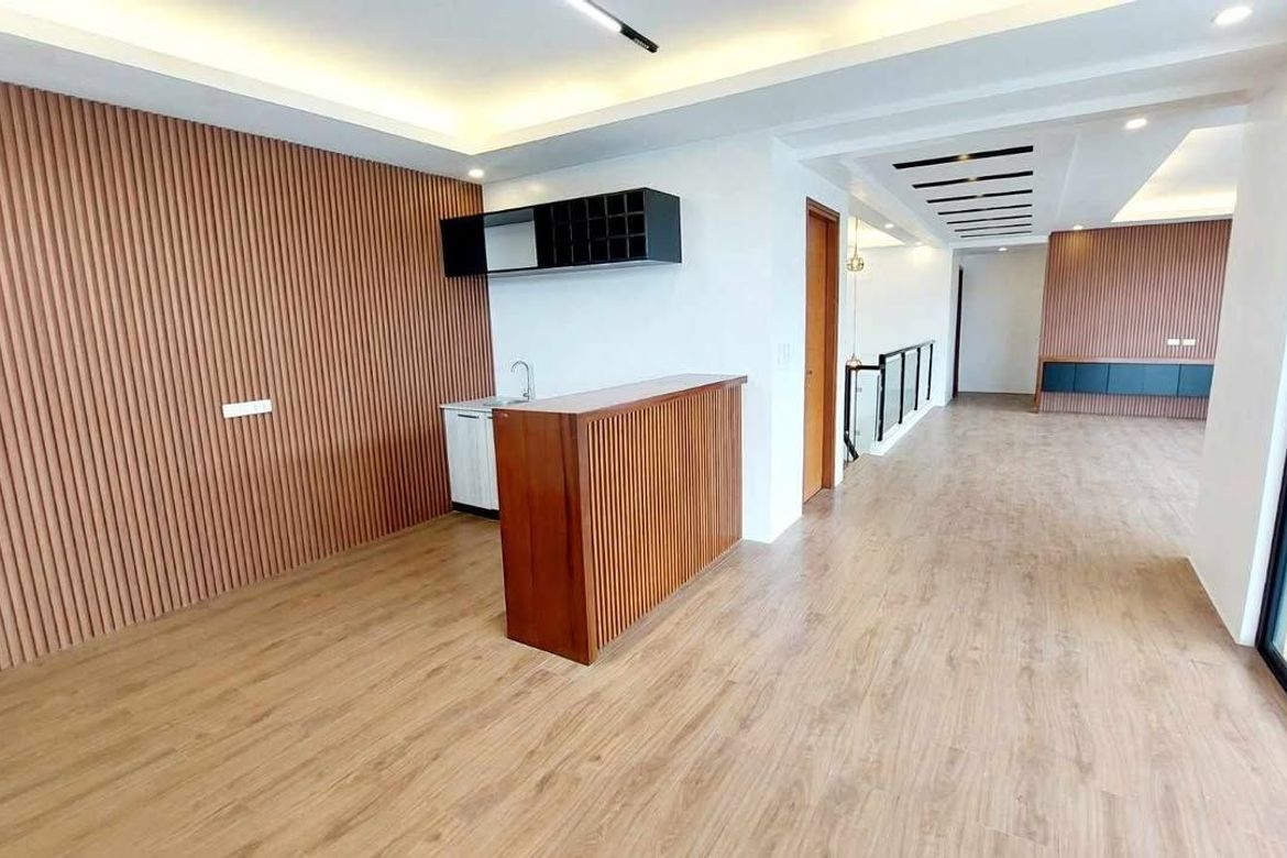6 Bedroom Townhouse for Sale in Greenwoods Executive Village, San Miguel, Pasig, Metro Manila – photo 7