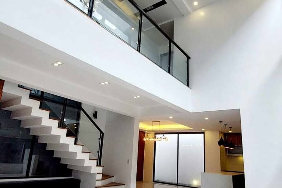 6 Bedroom Townhouse for Sale in Greenwoods Executive Village, San Miguel, Pasig, Metro Manila – photo 3
