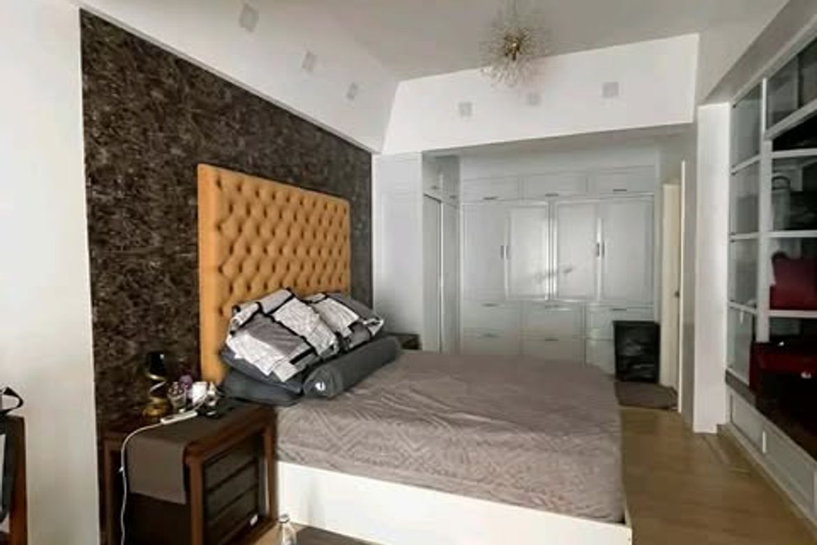6 Bedroom Townhouse for Sale in San Pedro, Santo Tomas, Batangas – photo 2