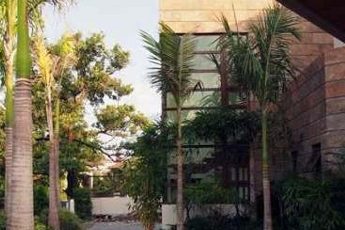 6 Bedroom Villa for Sale in Bel-Air, Makati, Metro Manila