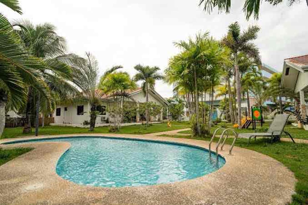 6 Bedroom Villa for Sale in Danao, Panglao, Bohol
