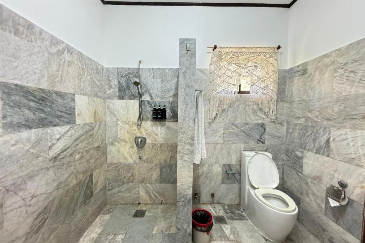 6 Bedroom Villa for Sale in Danao, Panglao, Bohol – photo 7
