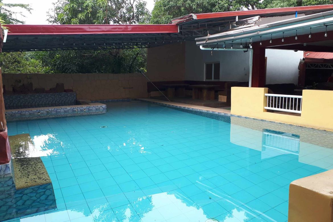 6 Bedroom Villa for Sale in Santa Rita, Guiguinto, Bulacan – photo 3