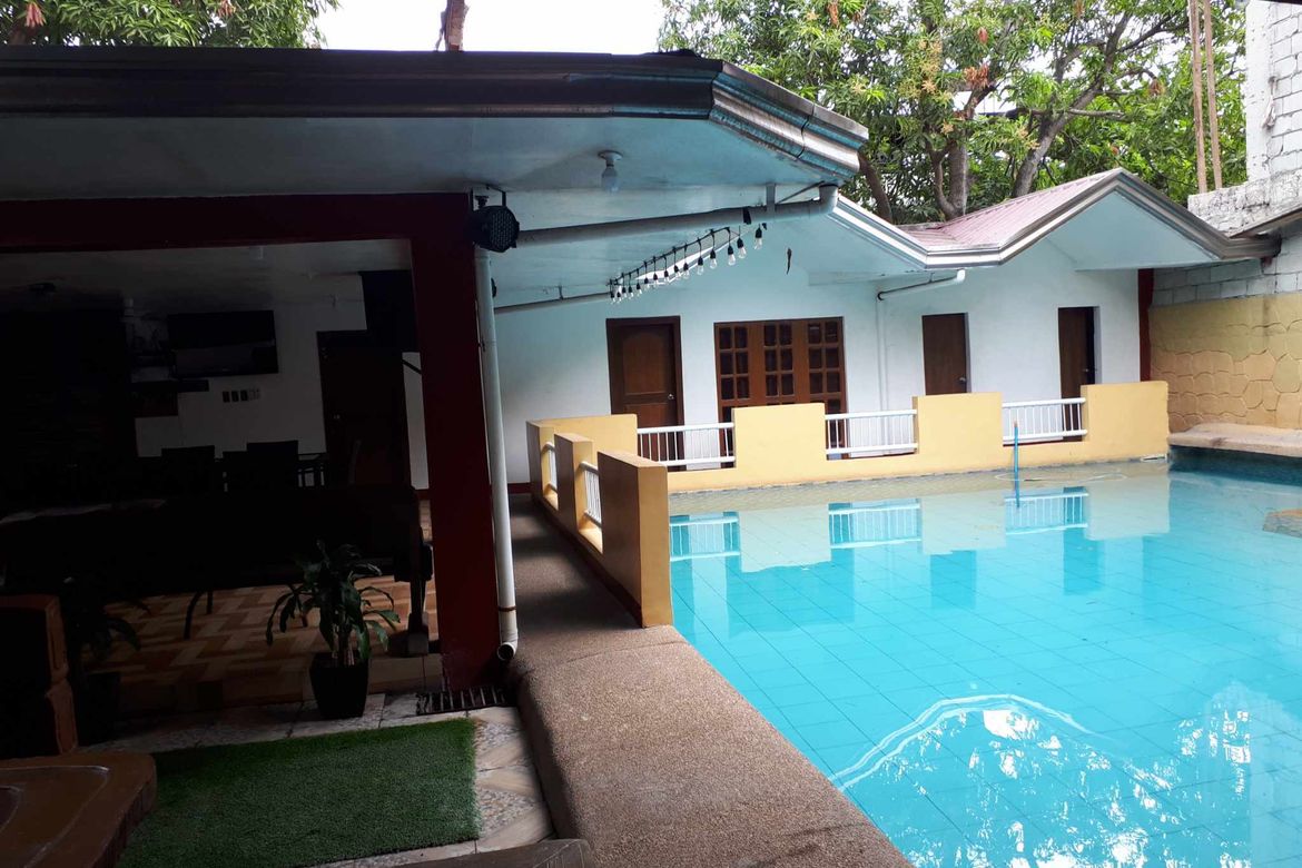 6 Bedroom Villa for Sale in Santa Rita, Guiguinto, Bulacan – photo 5