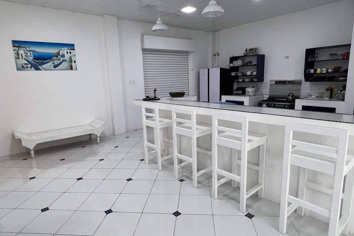 6 Bedroom Villa for Sale in Sapangbato, Angeles, Pampanga – photo 3
