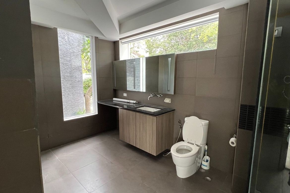 7 Bedroom House for Rent in Ayala Alabang Village, New Alabang Village, Muntinlupa, Metro Manila photo 8