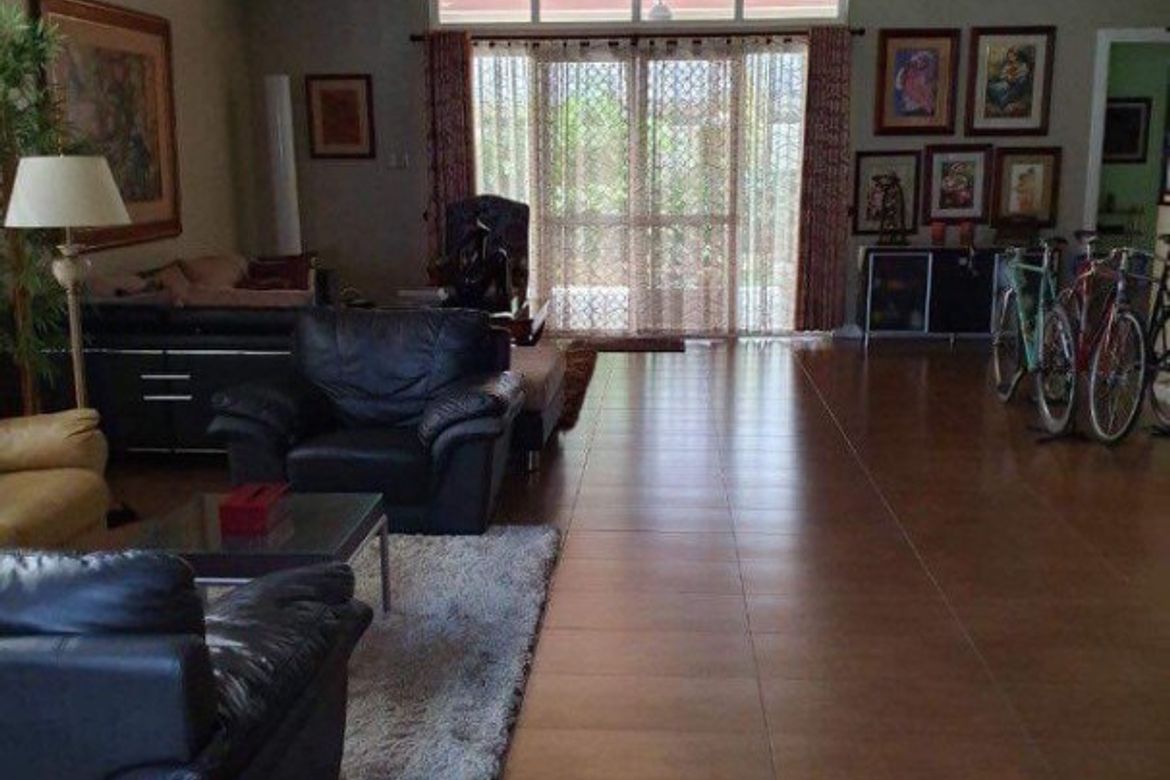 7 Bedroom House for Rent in Ugong, Pasig, Metro Manila photo 4