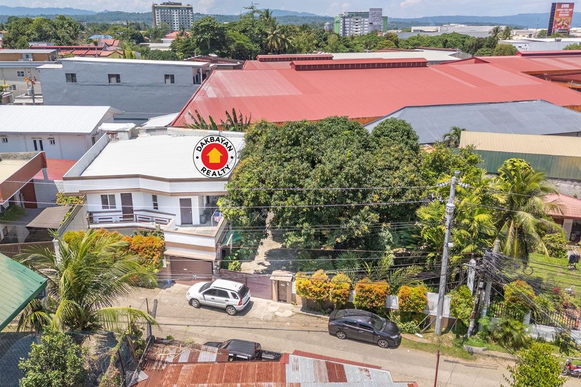 7 Bedroom House for Sale in Alfonso Angliongto S, Davao City, Davao del Sur