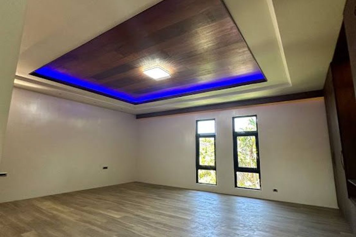 7 Bedroom House for Sale in Ayala Alabang Village, New Alabang Village, Muntinlupa, Metro Manila – photo 8