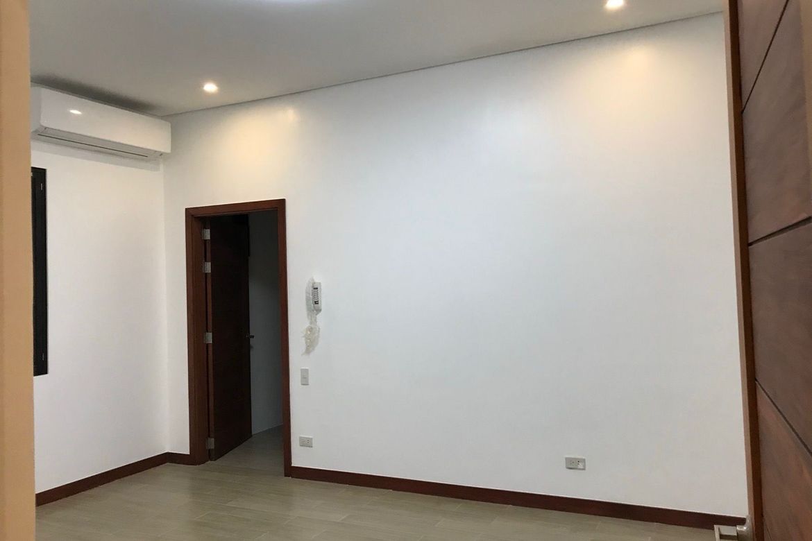 7 Bedroom House for Sale in Ayala Alabang Village, New Alabang Village, Muntinlupa, Metro Manila – photo 3