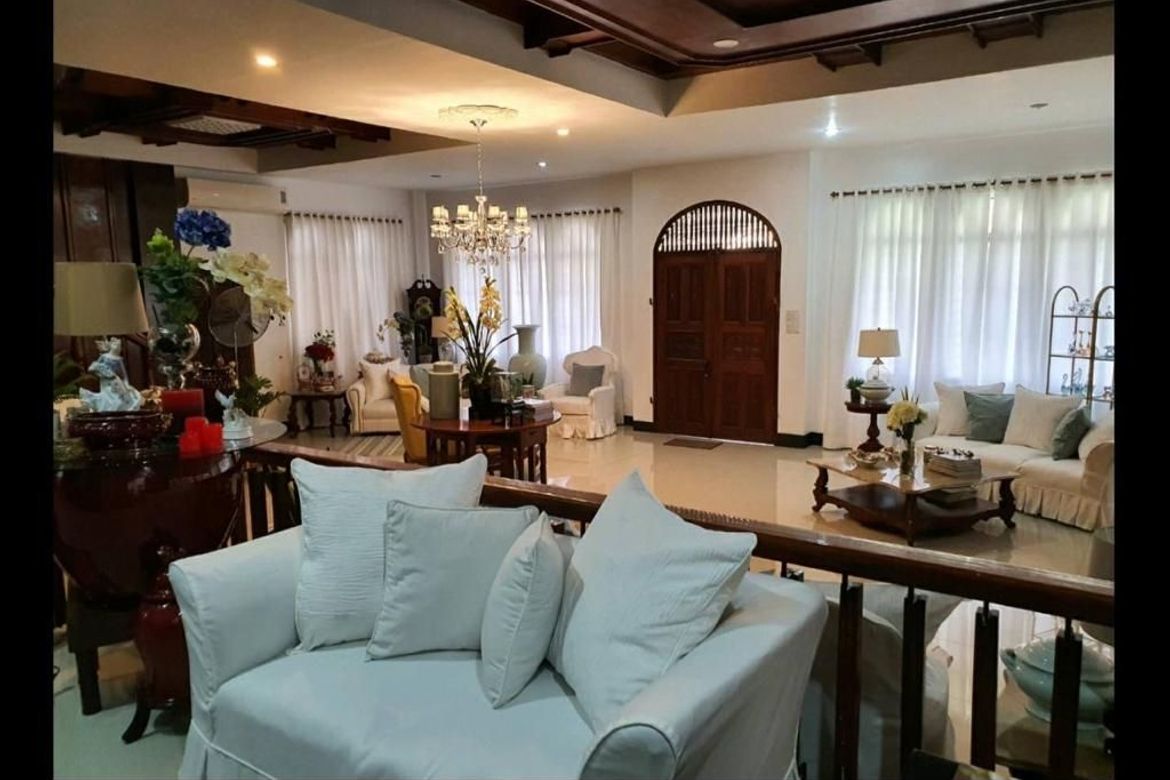 7 Bedroom House for Sale in Baesa, Quezon City, Metro Manila – photo 2