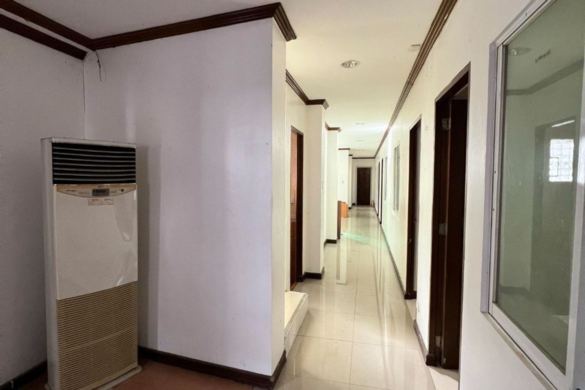 7 Bedroom House for Sale in Banilad, Mandaue, Cebu – photo 8