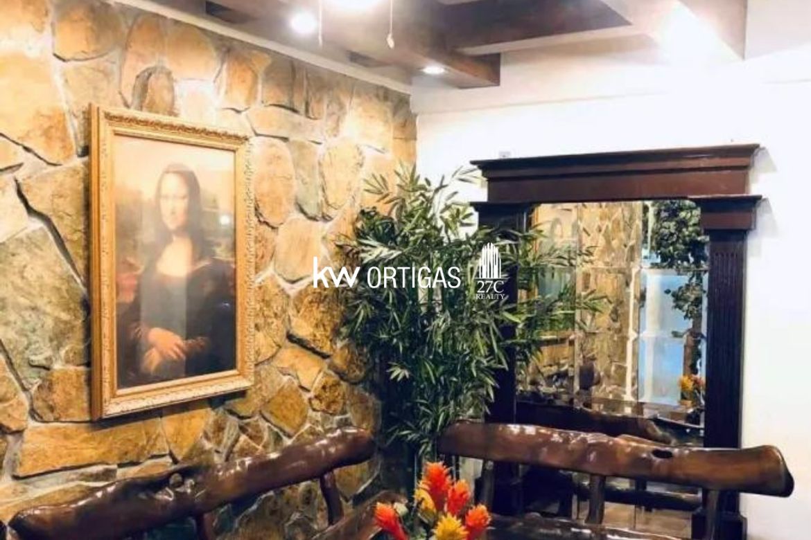 7 Bedroom House for Sale in Barangay 42, Caloocan, Metro Manila near LRT-1 R. Papa – photo 2