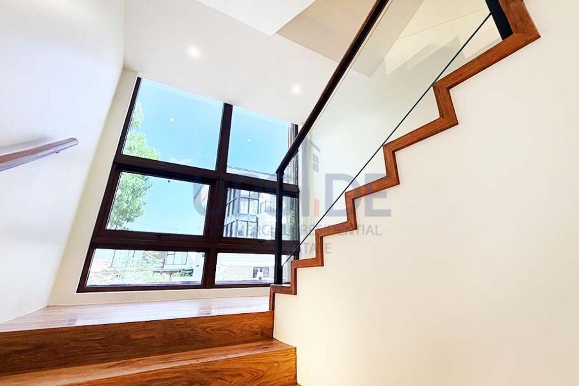 7 Bedroom House for Sale in Batasan Hills, Quezon City, Metro Manila – photo 7