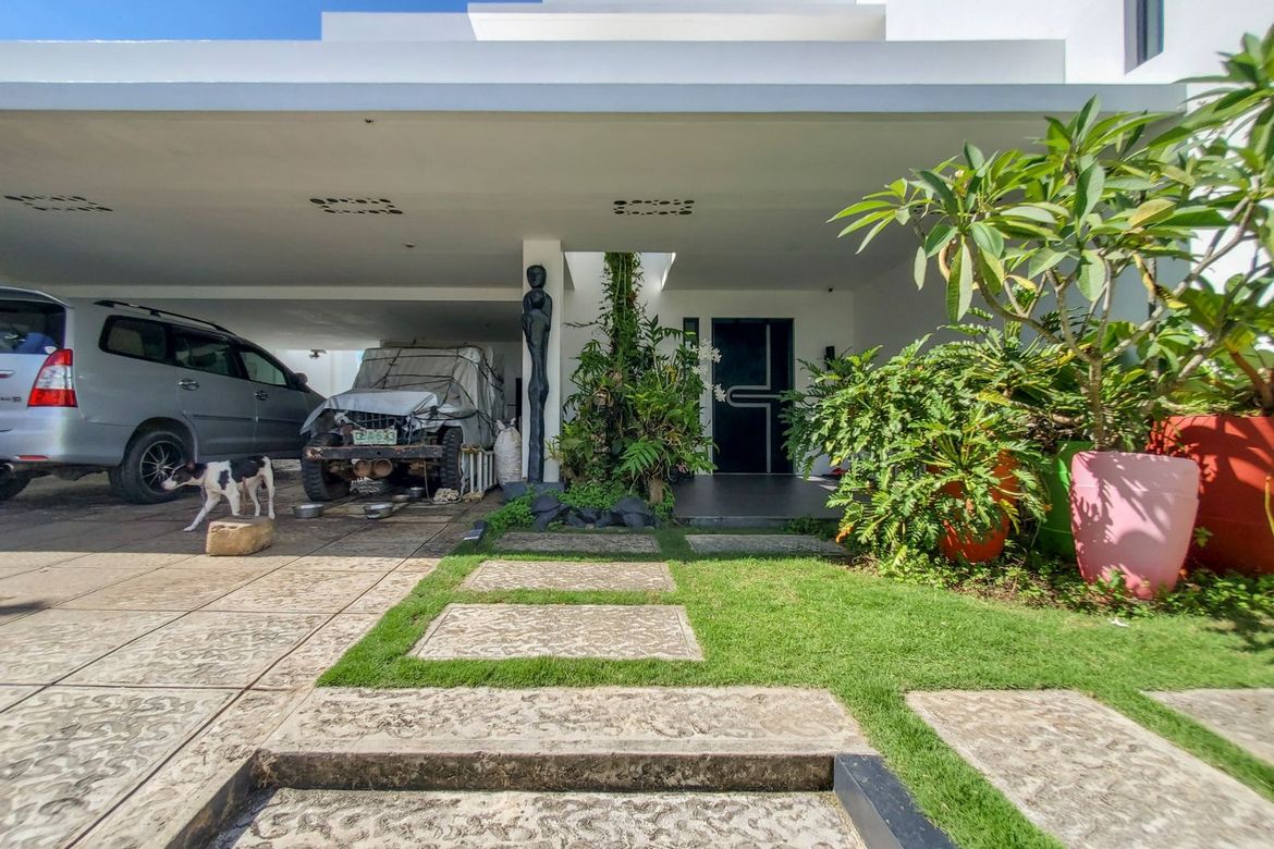 7 Bedroom House for Sale in Bulacao, Cebu City, Cebu – photo 2