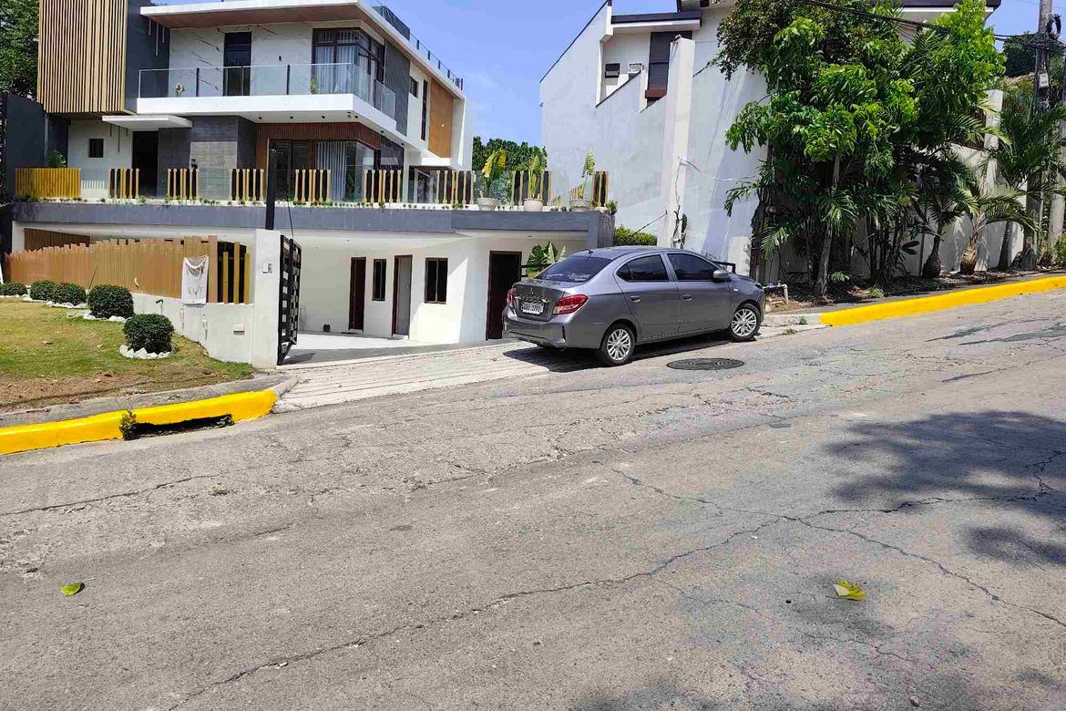7 Bedroom House for Sale in Cadulawan, Talisay, Cebu – photo 8