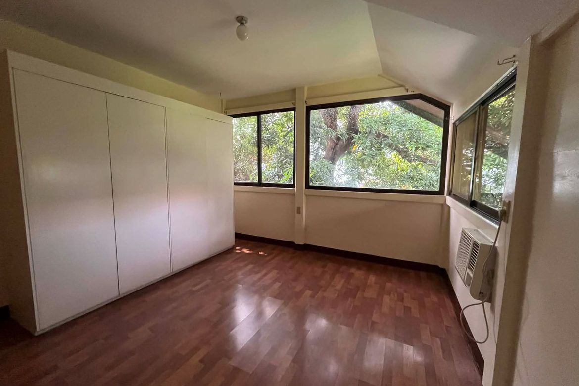 7 Bedroom House for Sale in Cupang, Muntinlupa, Metro Manila – photo 2