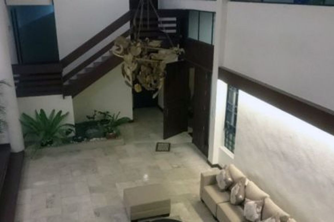 7 Bedroom House for Sale in Dasmariñas Village, Dasmariñas North, Makati, Metro Manila near MRT-3 Magallanes – photo 5