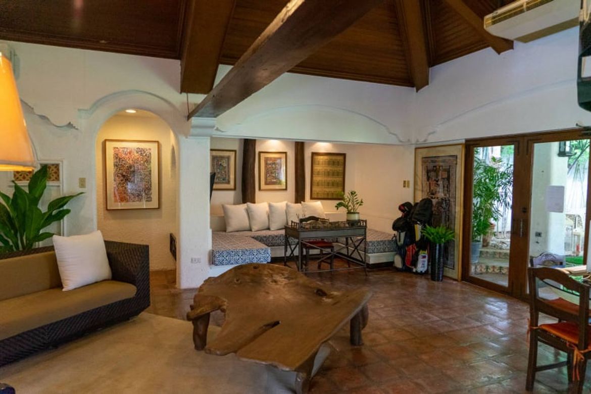 7 Bedroom House for Sale in Forbes Park North, Makati, Metro Manila near MRT-3 Ayala – photo 2