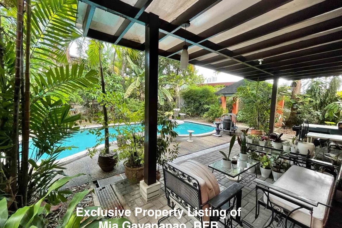 7 Bedroom House for Sale in Greenhills, San Juan, Metro Manila