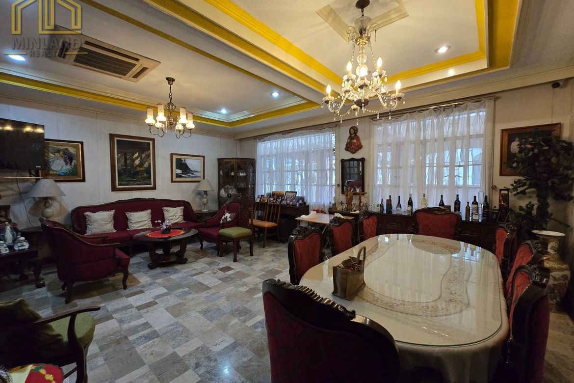 7 Bedroom House for Sale in Loyola Heights, Quezon City, Metro Manila near LRT-2 Katipunan – photo 6