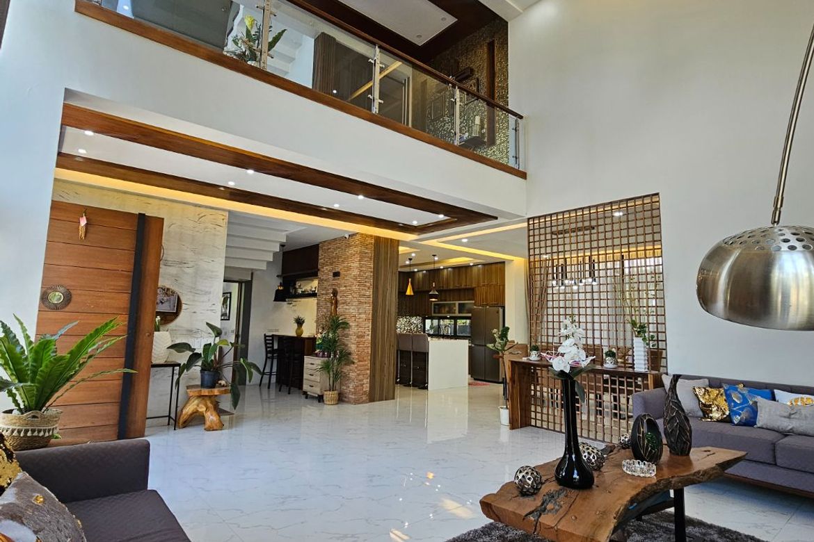 7 Bedroom House for Sale in Macabling, Santa Rosa, Laguna – photo 2
