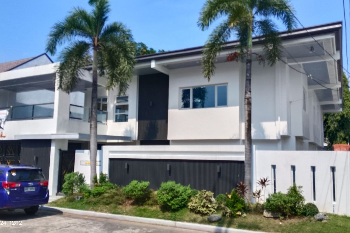 7 Bedroom House for Sale in Moonwalk, Parañaque, Metro Manila – photo 3