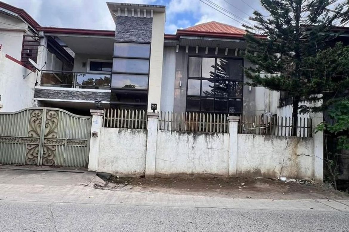 7 Bedroom House for Sale in Nazareth, Cagayan de Oro, Misamis Oriental