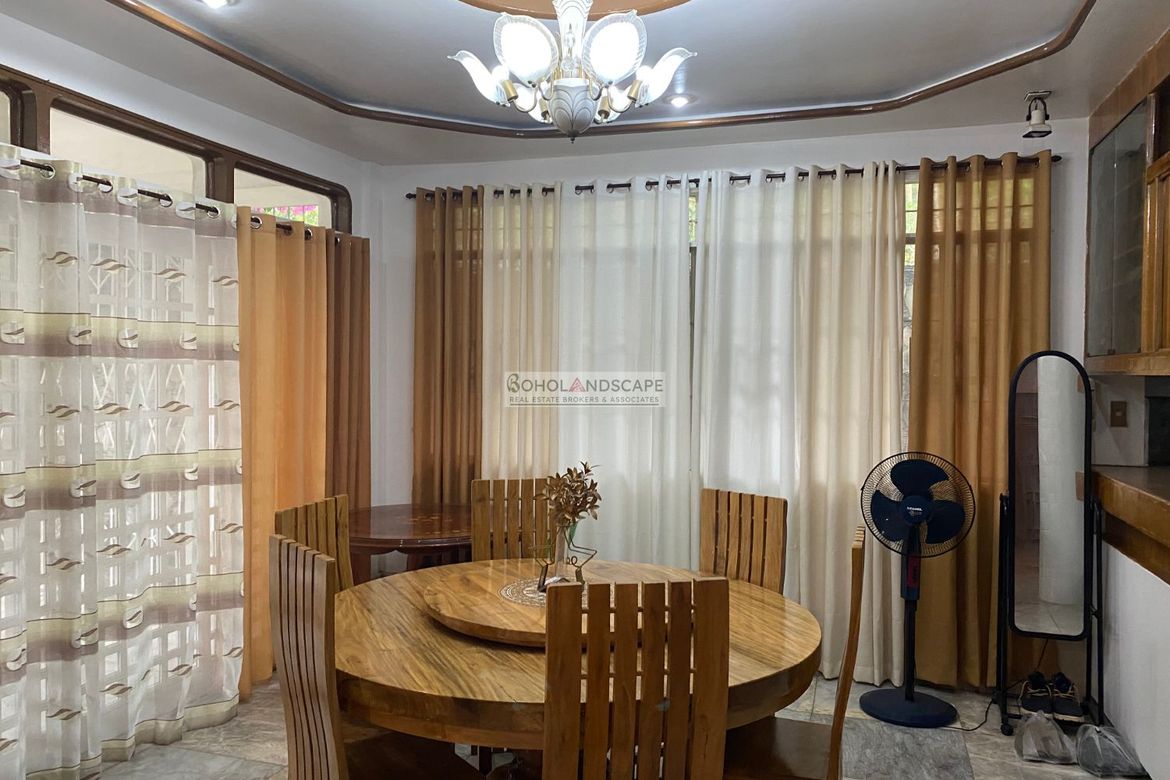 7 Bedroom House for Sale in Poblacion III, Tagbilaran, Bohol – photo 8