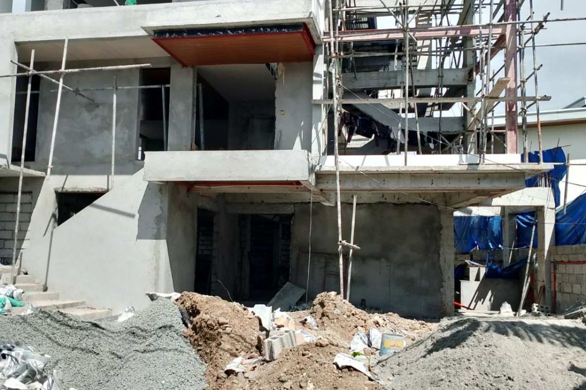 7 Bedroom House for Sale in Quiapo, Manila, Metro Manila near LRT-1 Carriedo