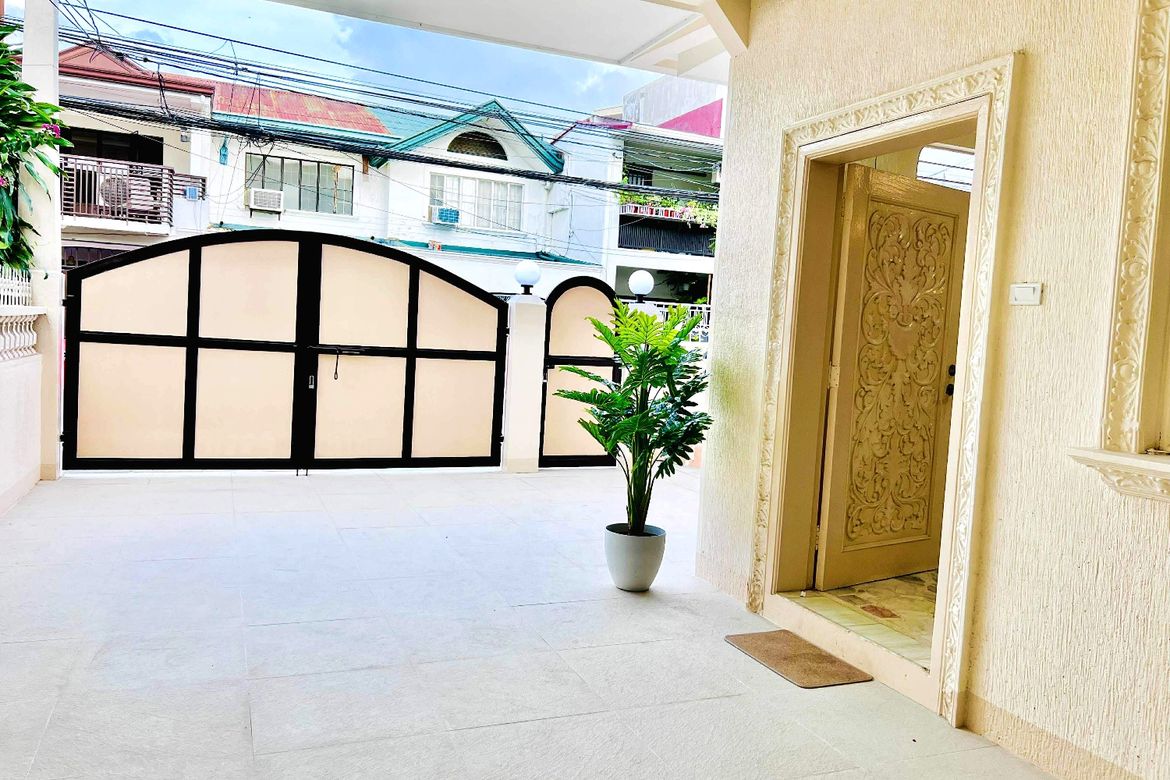 7 Bedroom House for Sale in San Antonio, Parañaque, Metro Manila – photo 8