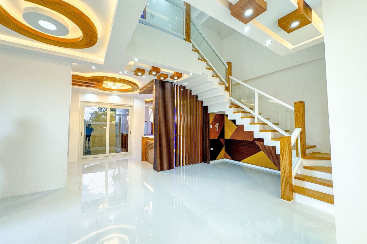 7 Bedroom House for Sale in San Miguel, Pasig, Metro Manila – photo 7