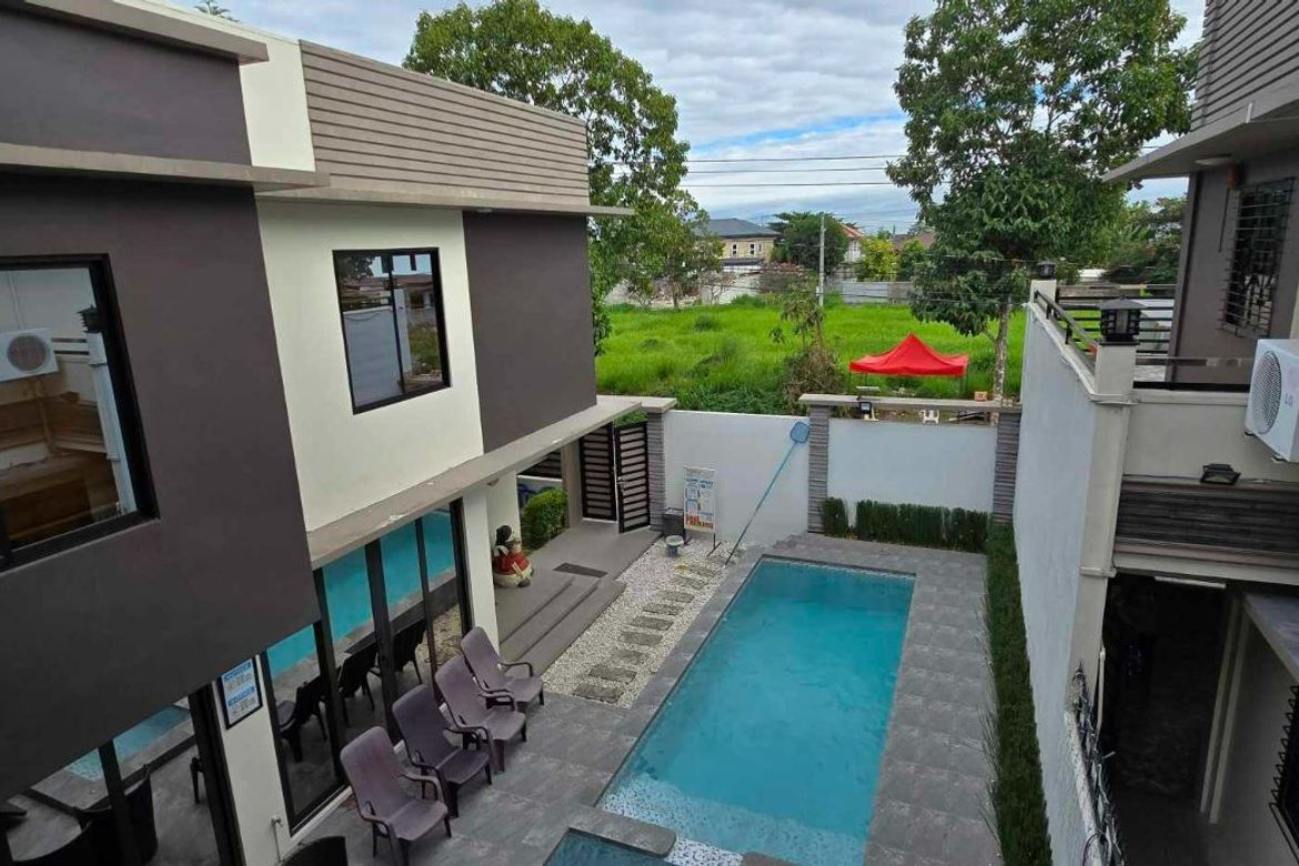 7 Bedroom House for Sale in Santo Cristo, Angeles, Pampanga – photo 3