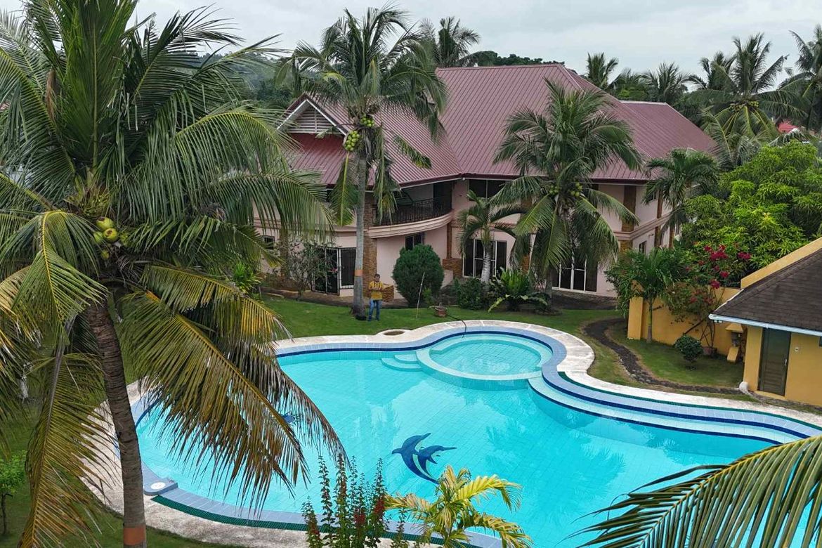 7 Bedroom House for Sale in Taguihon, Baclayon, Bohol