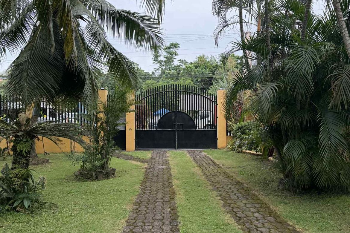 7 Bedroom House for Sale in Taguihon, Baclayon, Bohol – photo 6