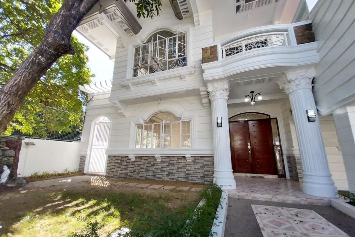 7 Bedroom House for Sale in Talon Dos, Las Piñas, Metro Manila – photo 3