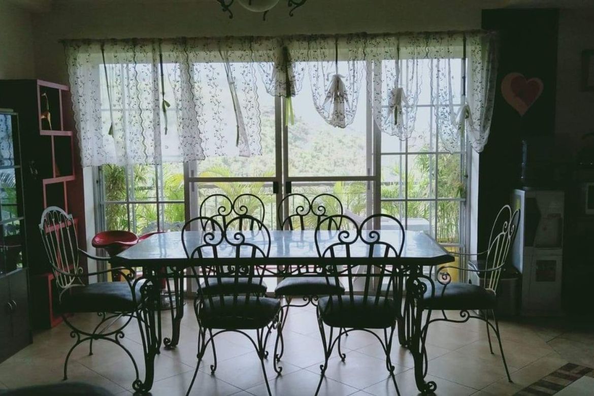 7 Bedroom House for Sale in Tisa, Cebu City, Cebu
