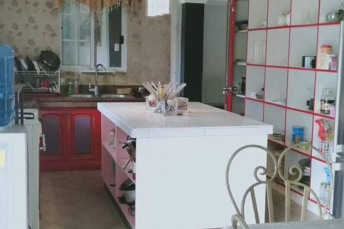 7 Bedroom House for Sale in Tisa, Cebu City, Cebu – photo 2