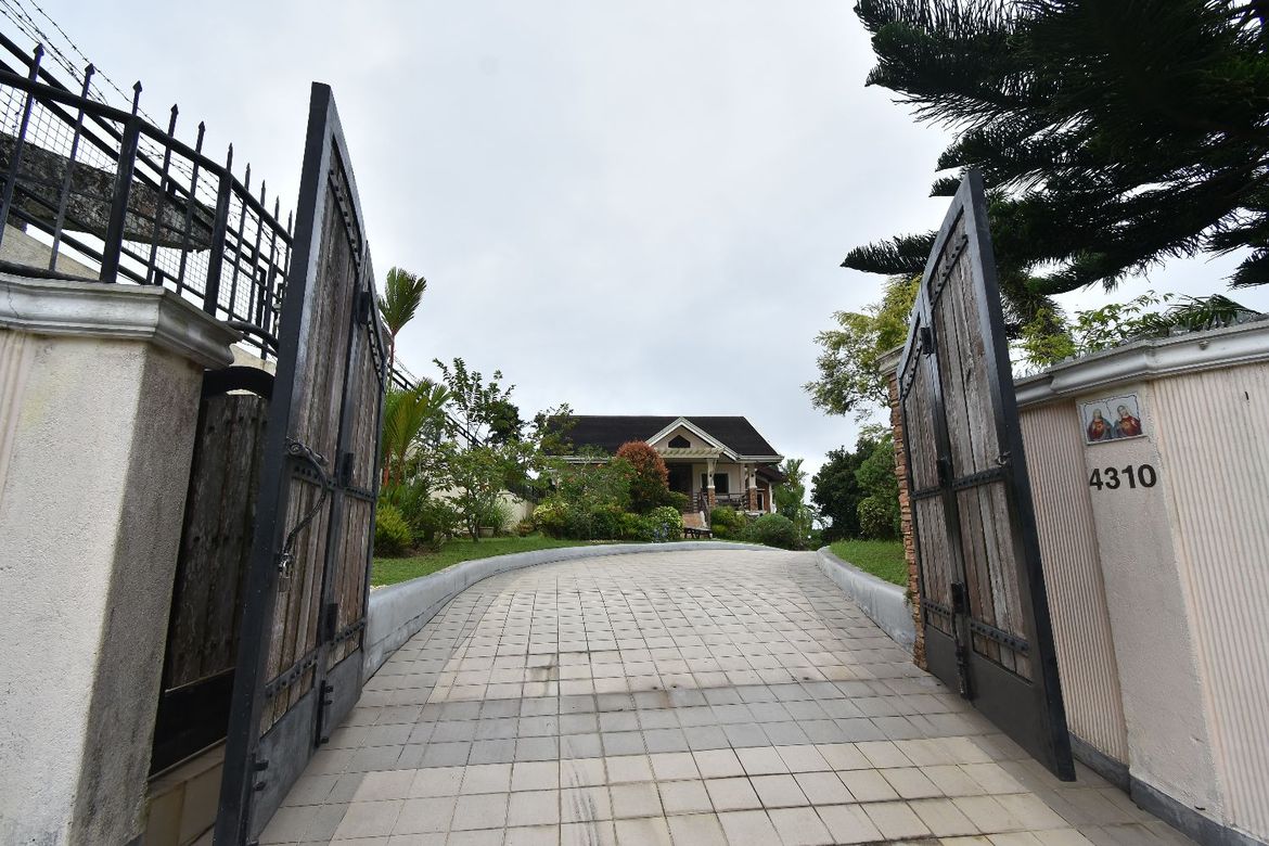 7 Bedroom House for Sale in Tolentino East, Tagaytay, Cavite – photo 4