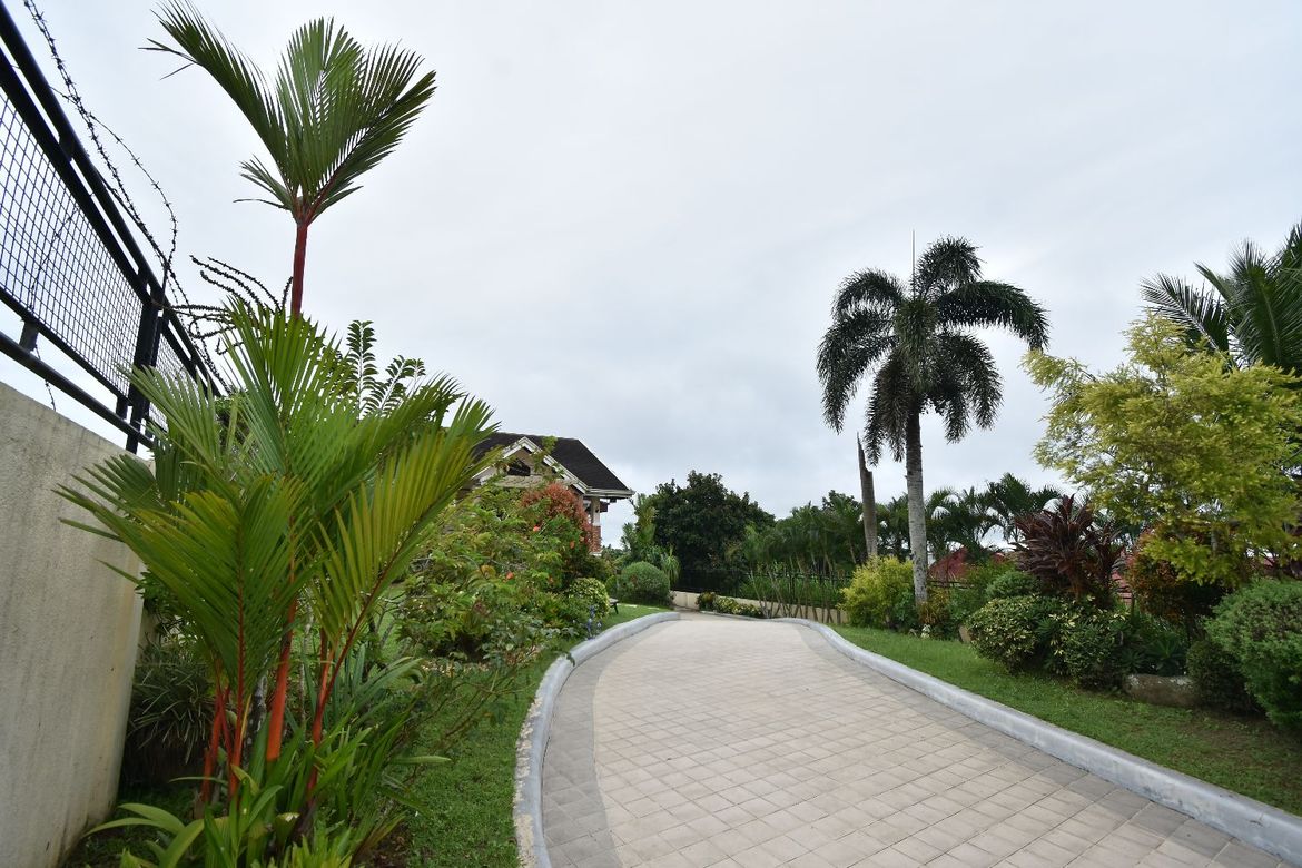 7 Bedroom House for Sale in Tolentino East, Tagaytay, Cavite – photo 7