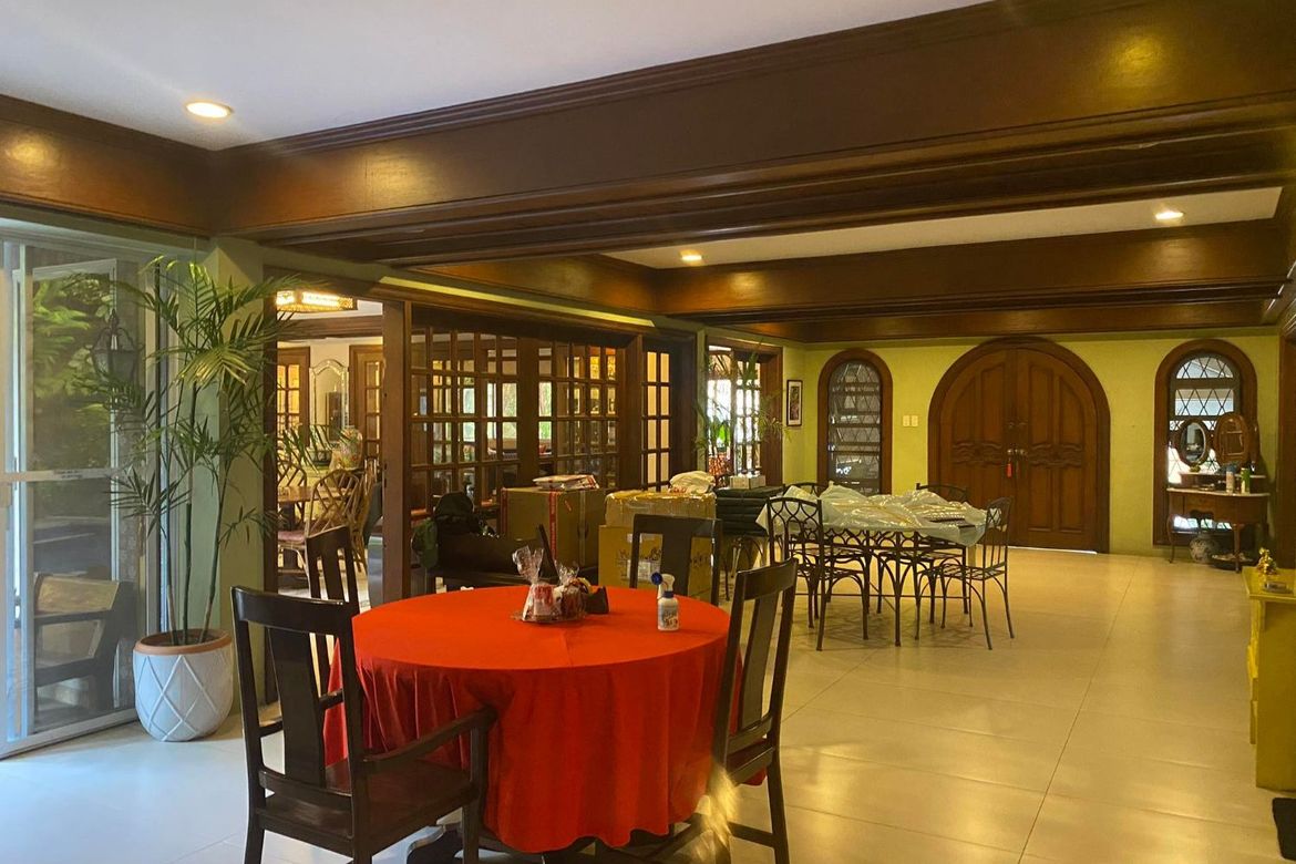 7 Bedroom House for Sale in White Plains, Quezon City, Metro Manila – photo 6