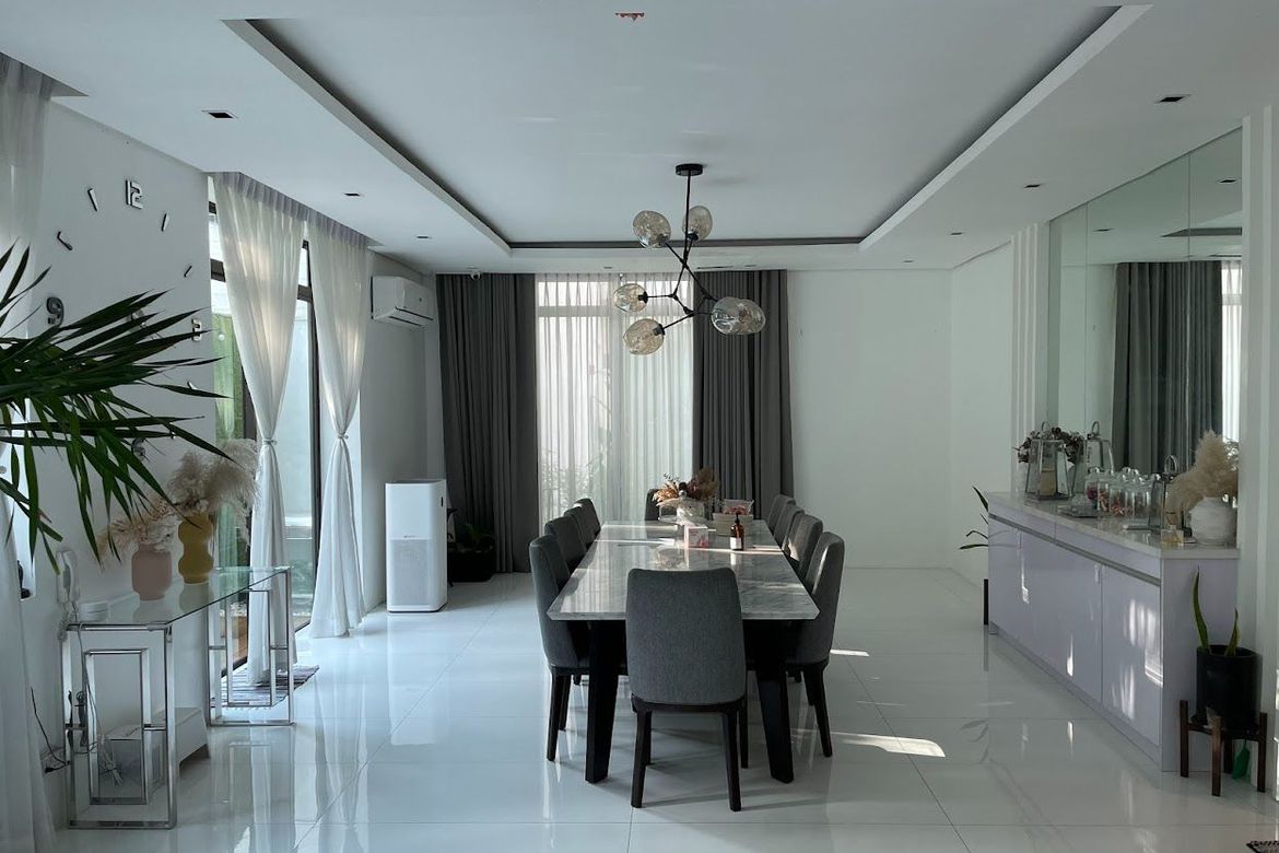 7 Bedroom Townhouse for Sale in Addition Hills, San Juan, Metro Manila – photo 3