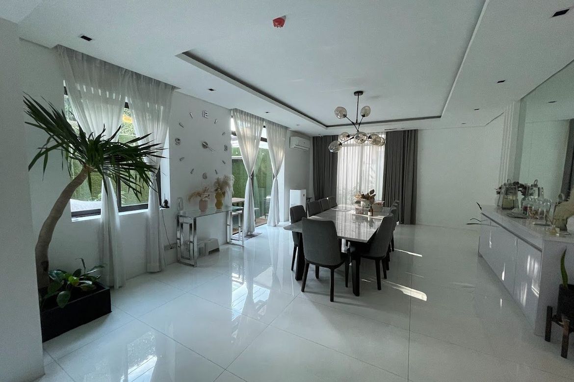 7 Bedroom Townhouse for Sale in Addition Hills, San Juan, Metro Manila – photo 4