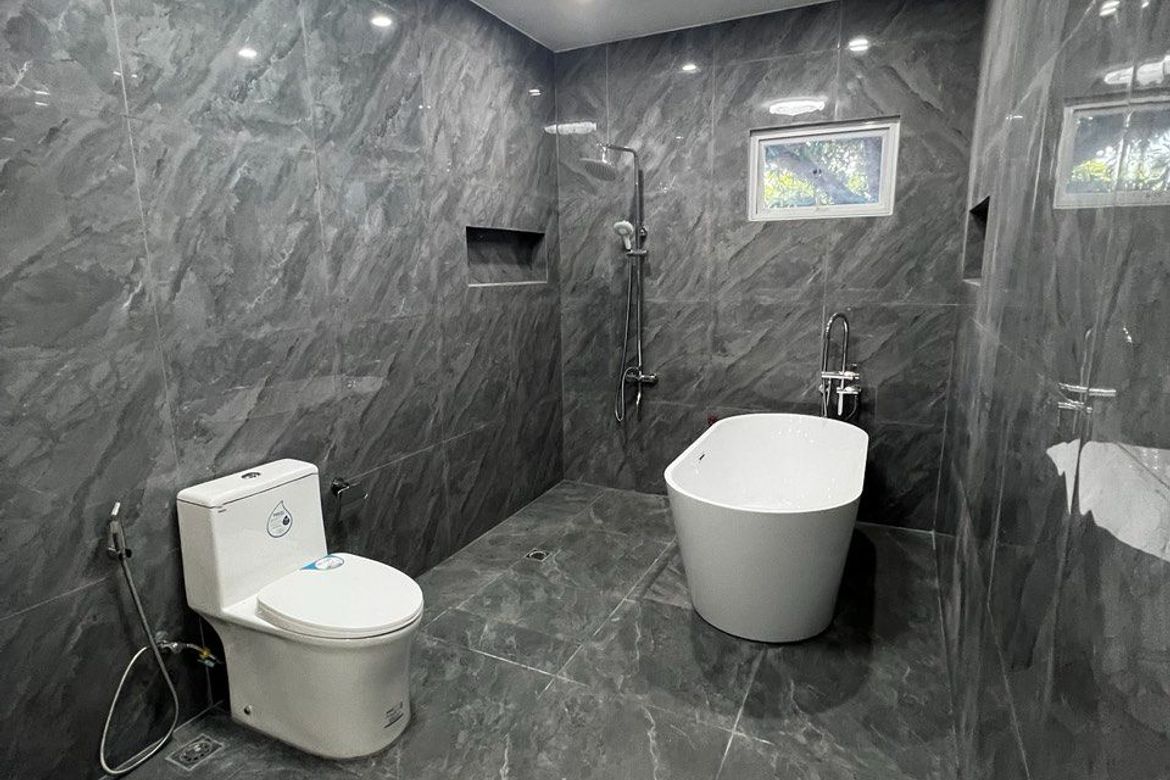 7 Bedroom Townhouse for Sale in Moonwalk, Parañaque, Metro Manila – photo 6