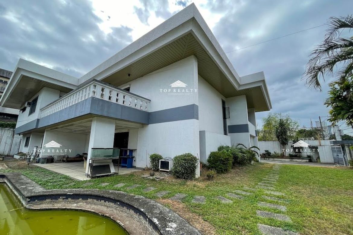 7 Bedroom Townhouse for Sale in Wack-Wack Greenhills, Mandaluyong, Metro Manila