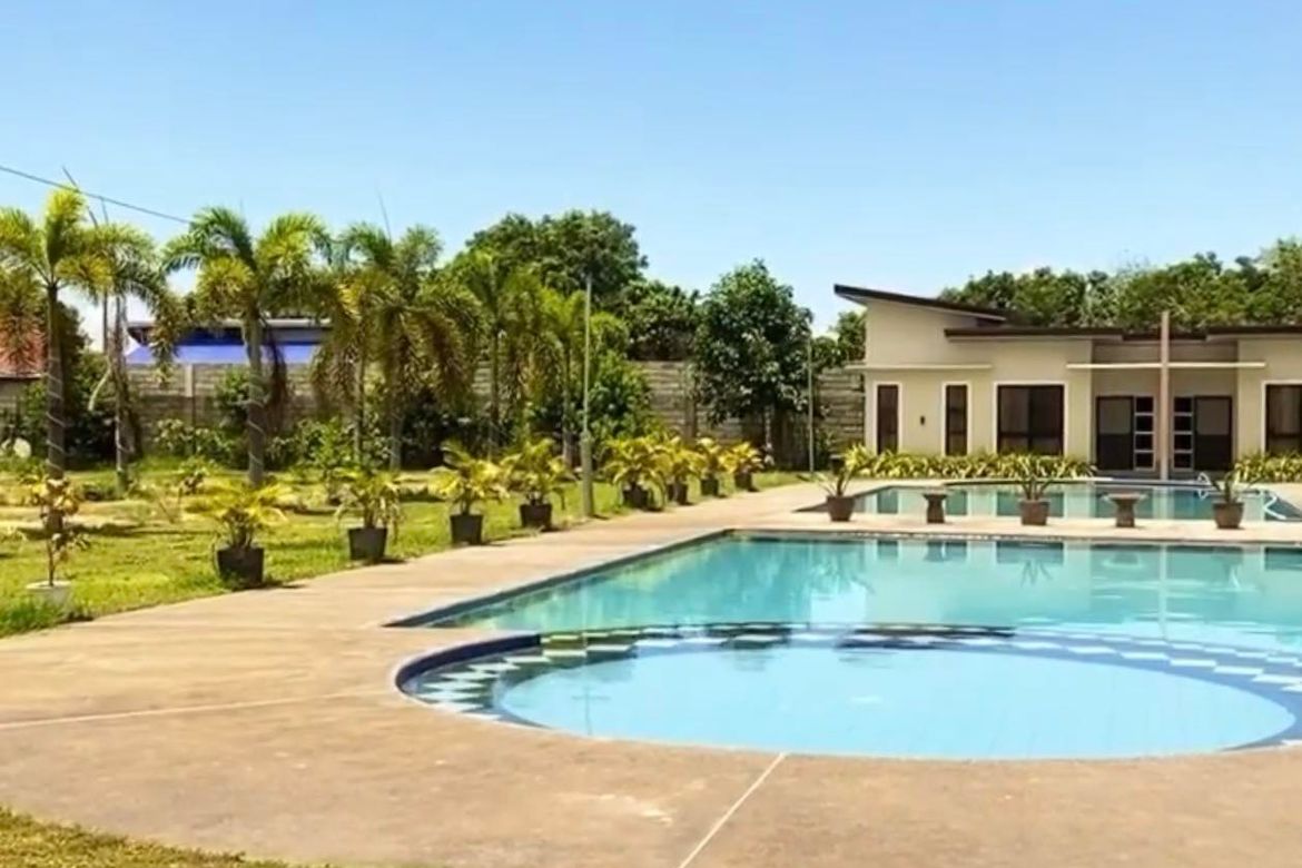 7 Bedroom Villa for Sale in Cabambangan, Bacolor, Pampanga