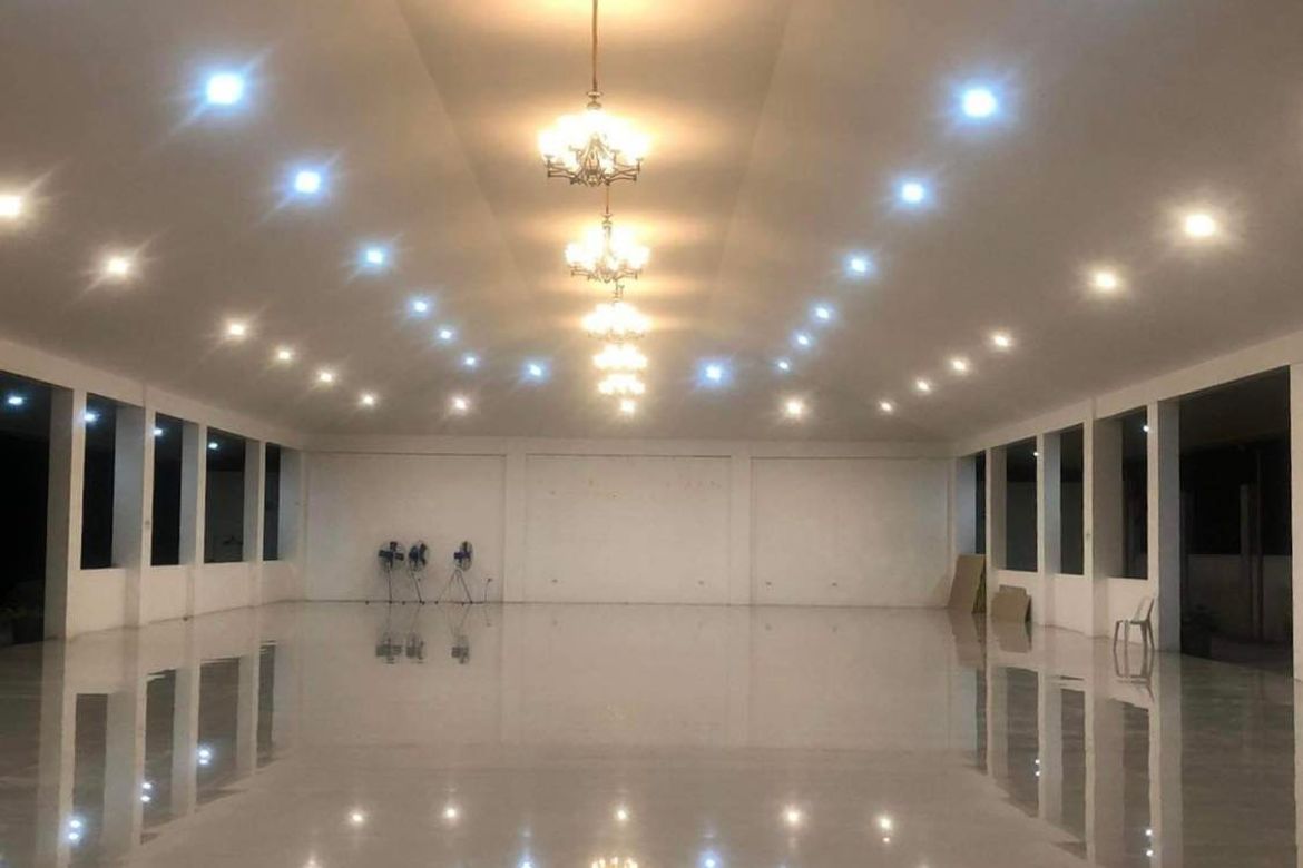 7 Bedroom Villa for Sale in Cabambangan, Bacolor, Pampanga – photo 4