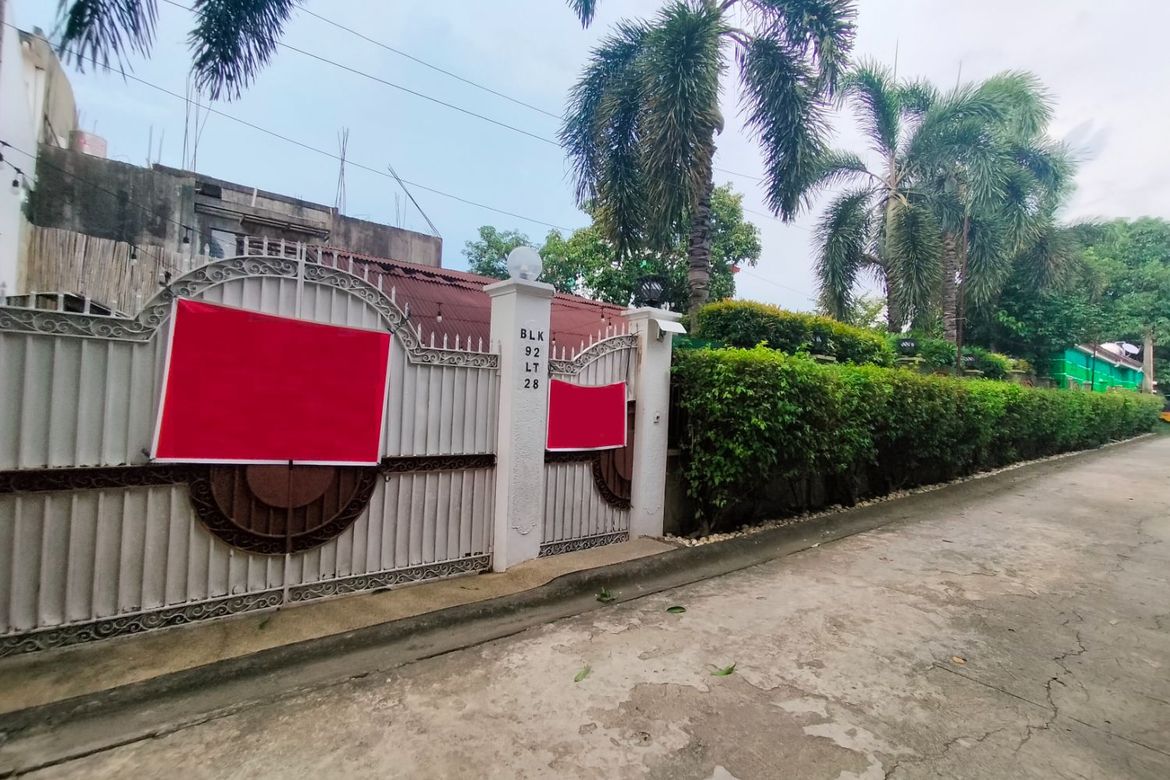 7 Bedroom Villa for Sale in Poblacion, Muntinlupa, Metro Manila – photo 2