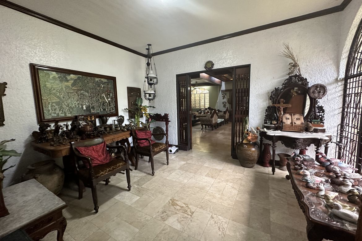 7 Bedroom Villa for Sale in Varsity Hills, Loyola Heights, Quezon City, Metro Manila – photo 7