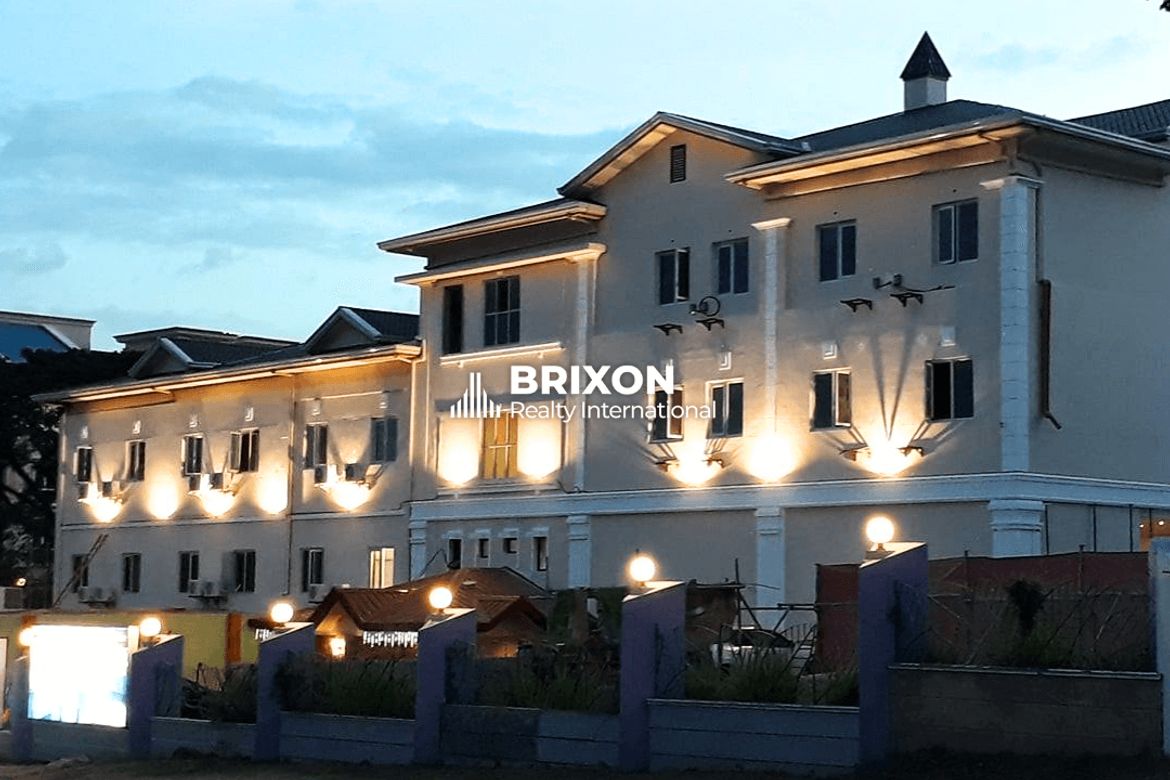 79 Bedroom Hotel / Resort for Sale in Balibago, Angeles, Pampanga